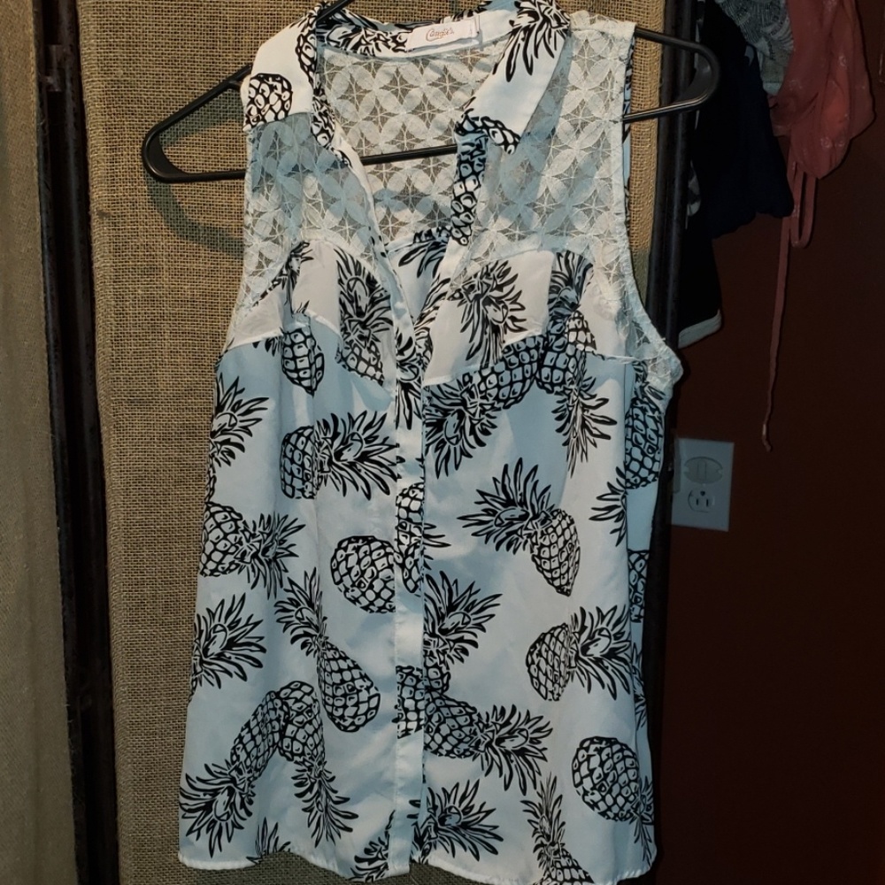 Candies Lace Pineapple Top